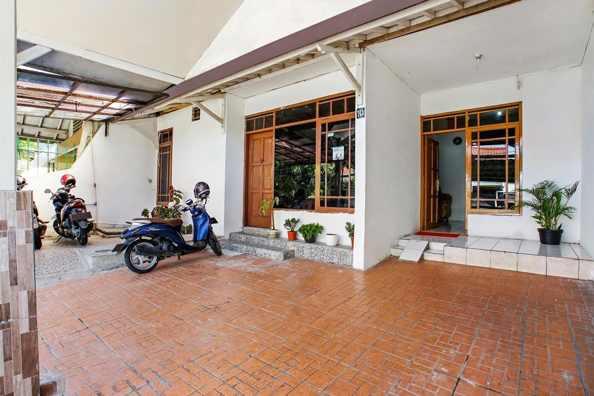 Spot On 91117 Sriwijaya Residence Syariah Bandung Ngoại thất bức ảnh