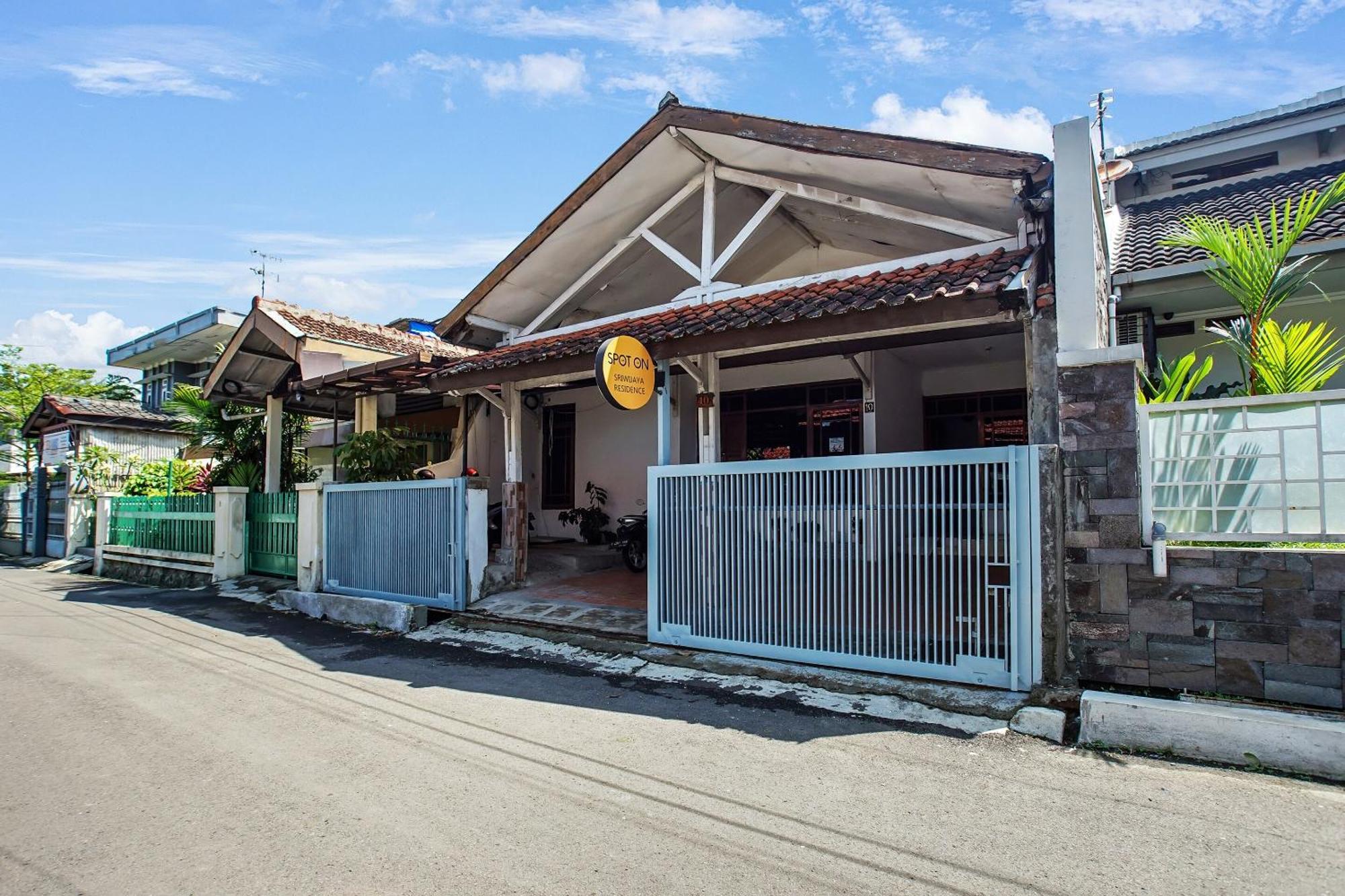 Spot On 91117 Sriwijaya Residence Syariah Bandung Ngoại thất bức ảnh